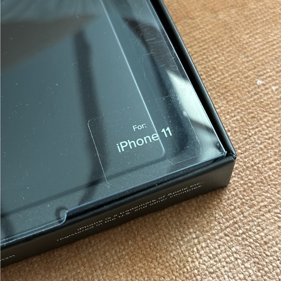 FLAUNT Square iphone Case (iphone 11) - Picture 2 of 6